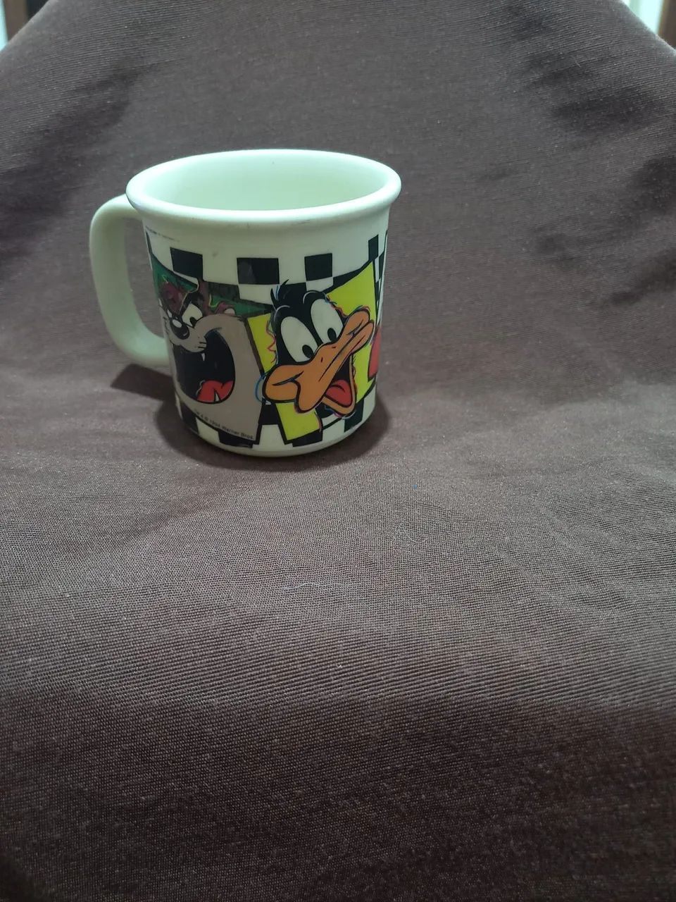 ANTIGUIDADE  CANECA LOONEY TUNNES  ANOS 90 - Foto 2