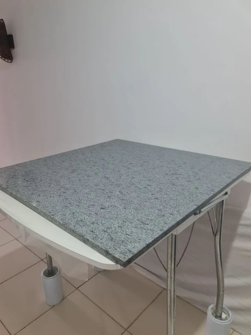 Tampo de granito 90x90  - Foto 2