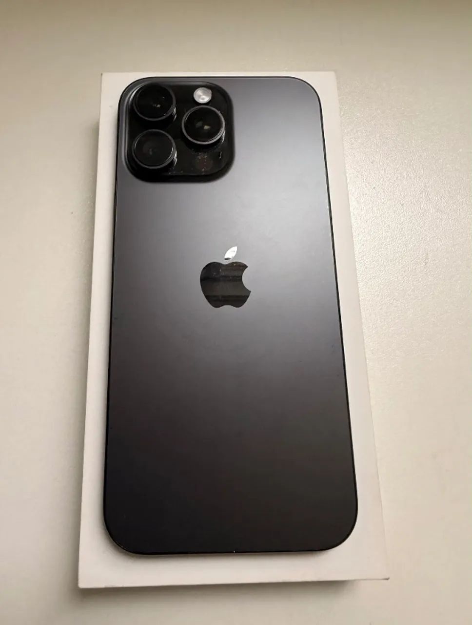 Apple Iphone 16 Pro Max (256 Gb) - Titânio-preto - Bat. 95% (Usado) - Foto 2