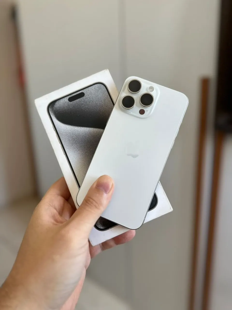 iPhone 15 pro max 256gb - Celulares e Smartphones - Samambaia Sul