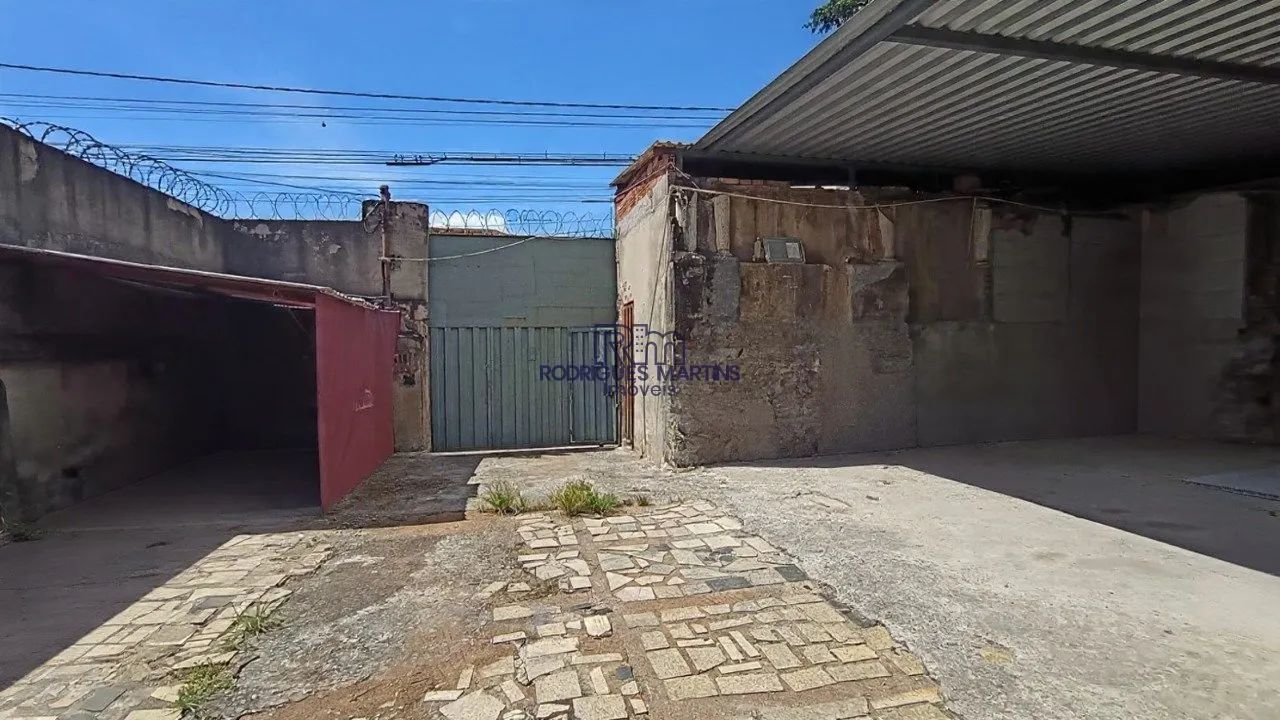 Lote com 420m² à venda no Carlos Prates - Foto 2