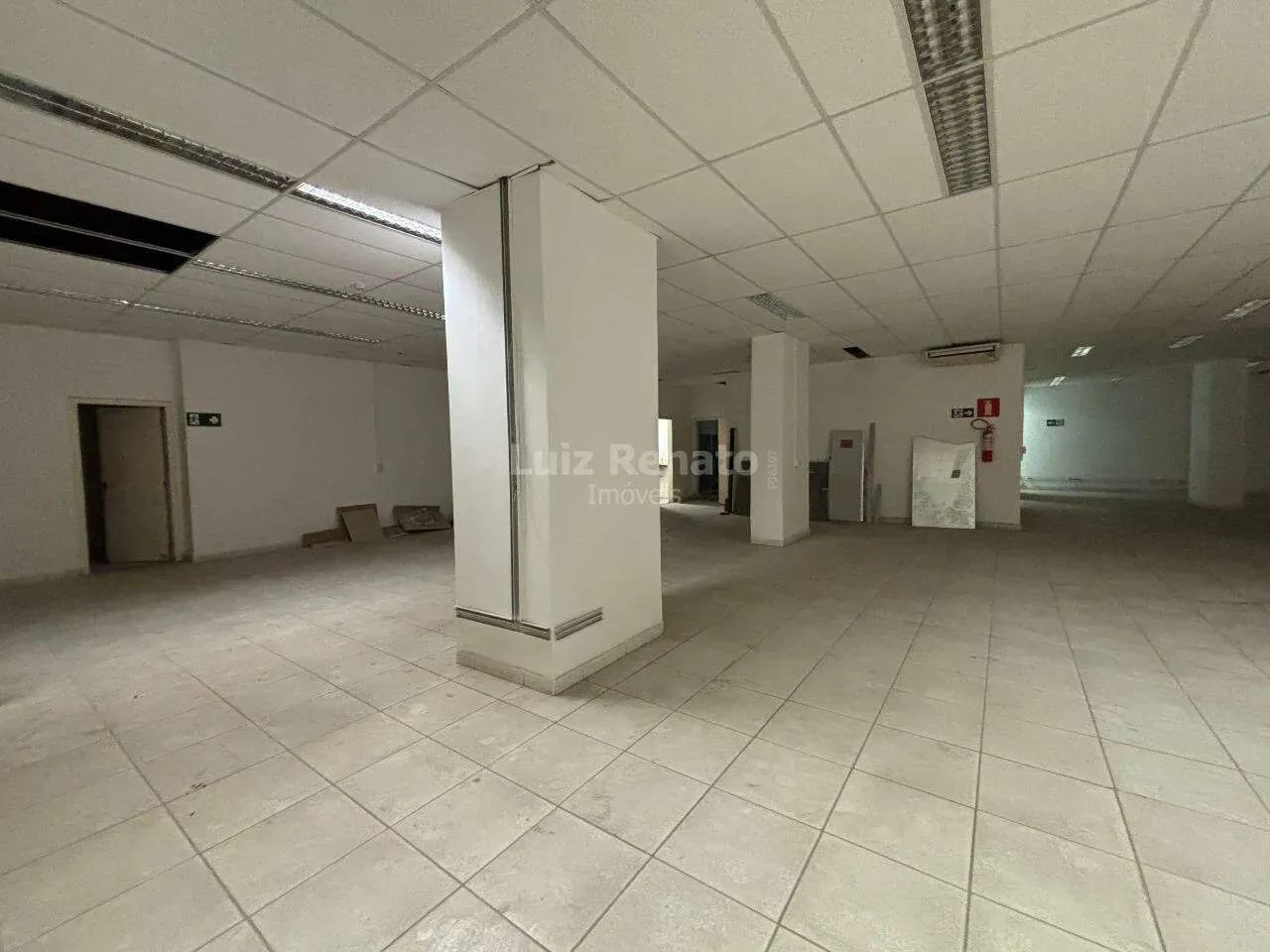Loja Comercial para Locação  841,12m²  Savassi
