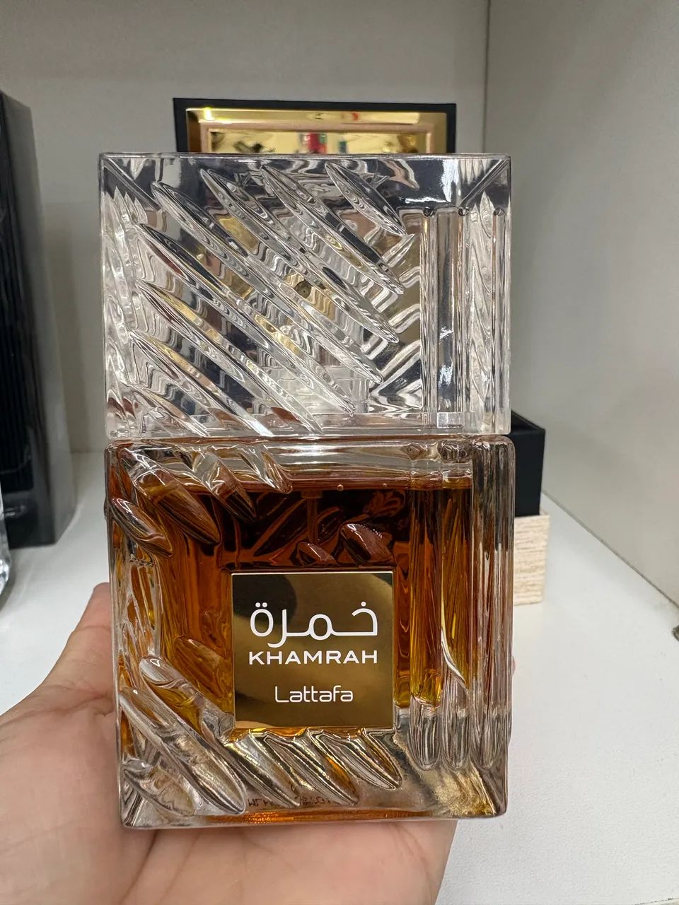 Perfume árabe KHAMRAH 100ml - Foto 2