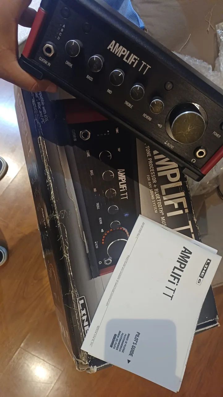 Line 6 - Amplifi TT - Ótimo estado - Na caixa. - Instrumentos