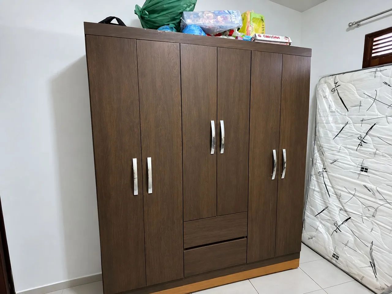 Vendo esse guarda roupa 