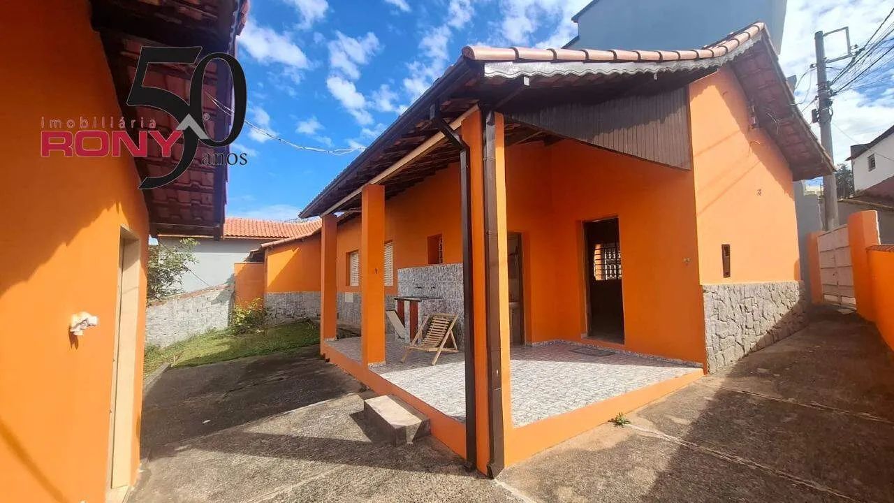 PORTEIRA FECHADA no centro de CUNHA!!!