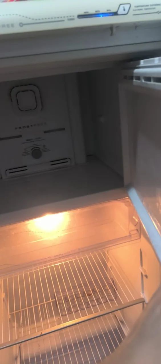 Geladeira Electrolux  - Foto 2