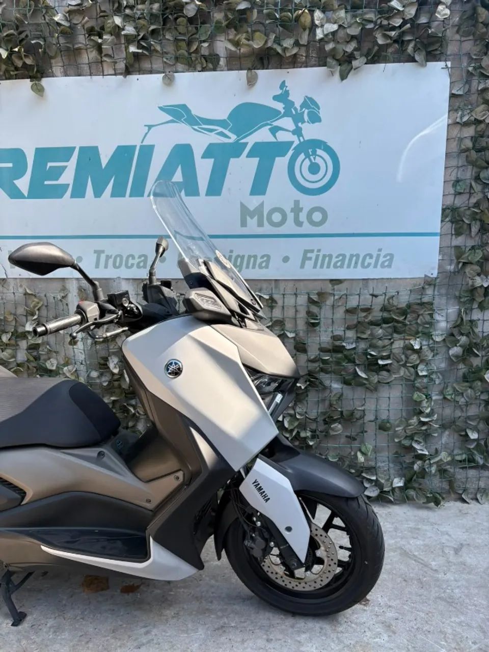 XMAX 250 - Foto 3