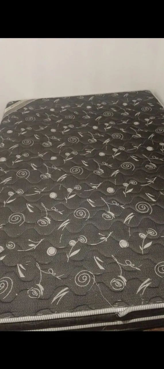 Vendo cama box mais base - Foto 2