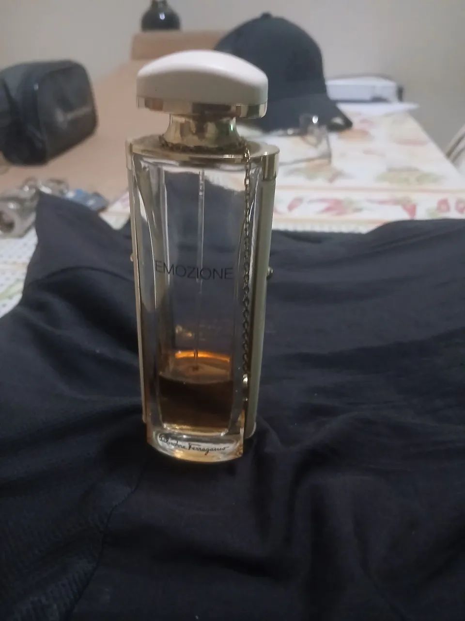 Perfume femenino usado - Foto 5