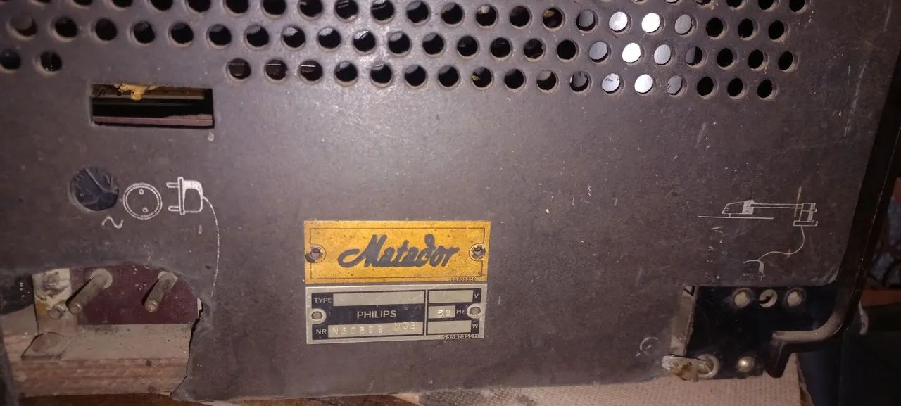 Radio antigo philips matador funcionando  - Foto 4