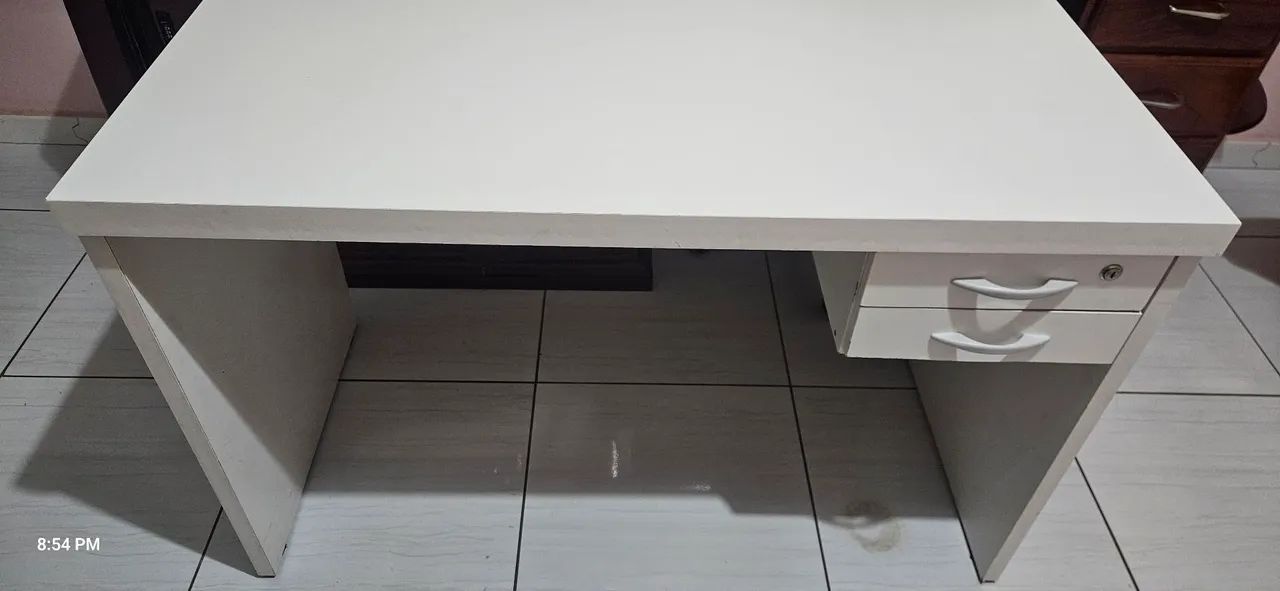 Mesa de consultório 65126369545857122