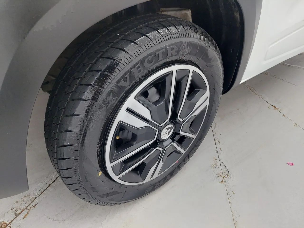 Renault Kwid 1.0 Zen, foto 11 de 18
