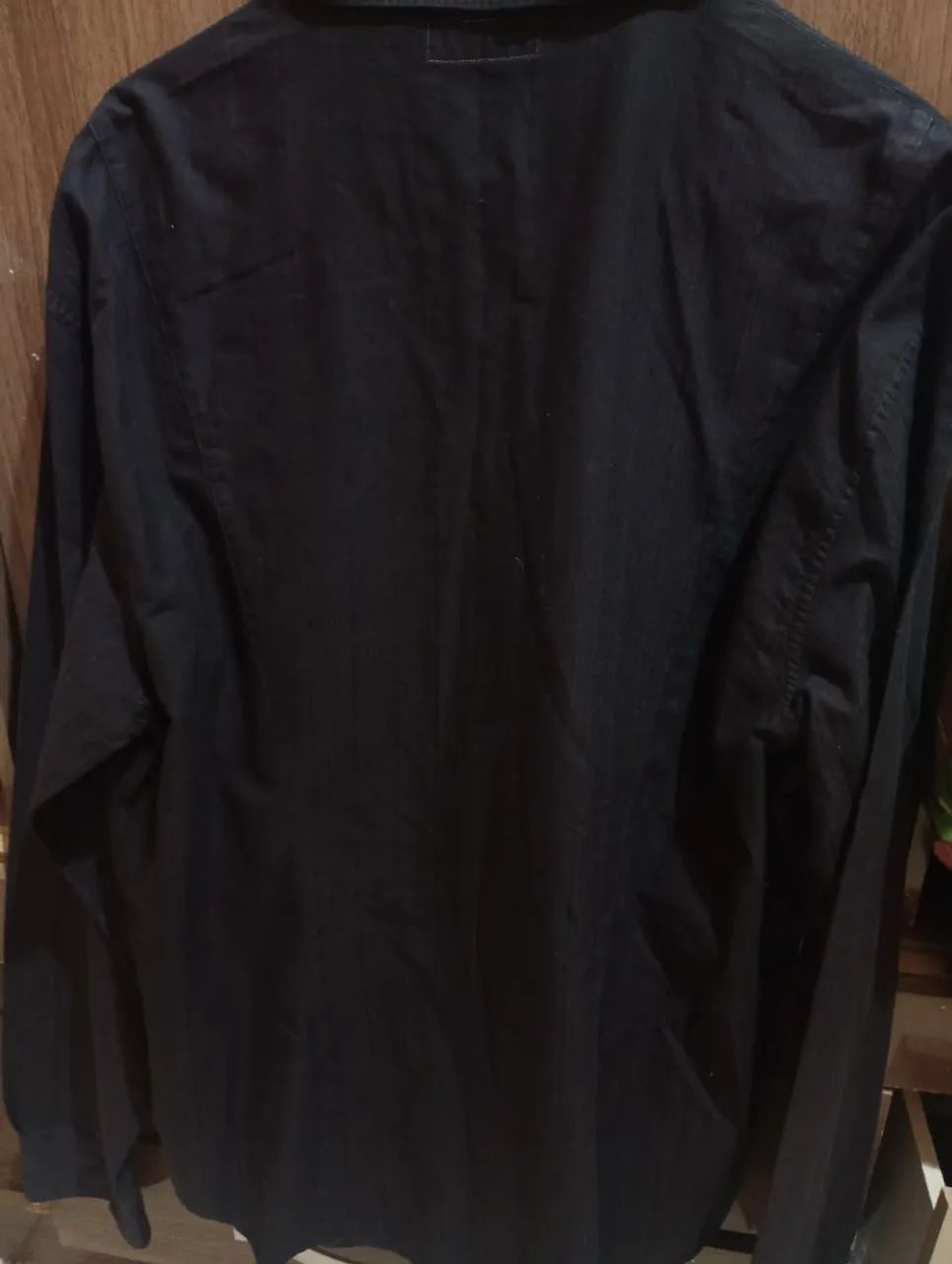 Camisa ARMANI em excelente estado! Sem marcas de uso!  - Foto 4