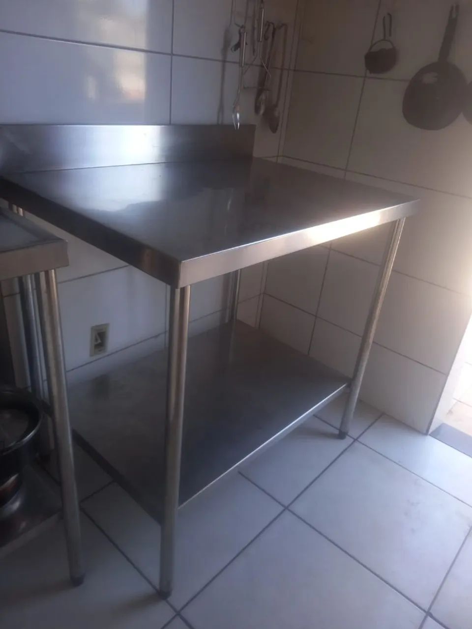 Bancada de inox com paneleiro 