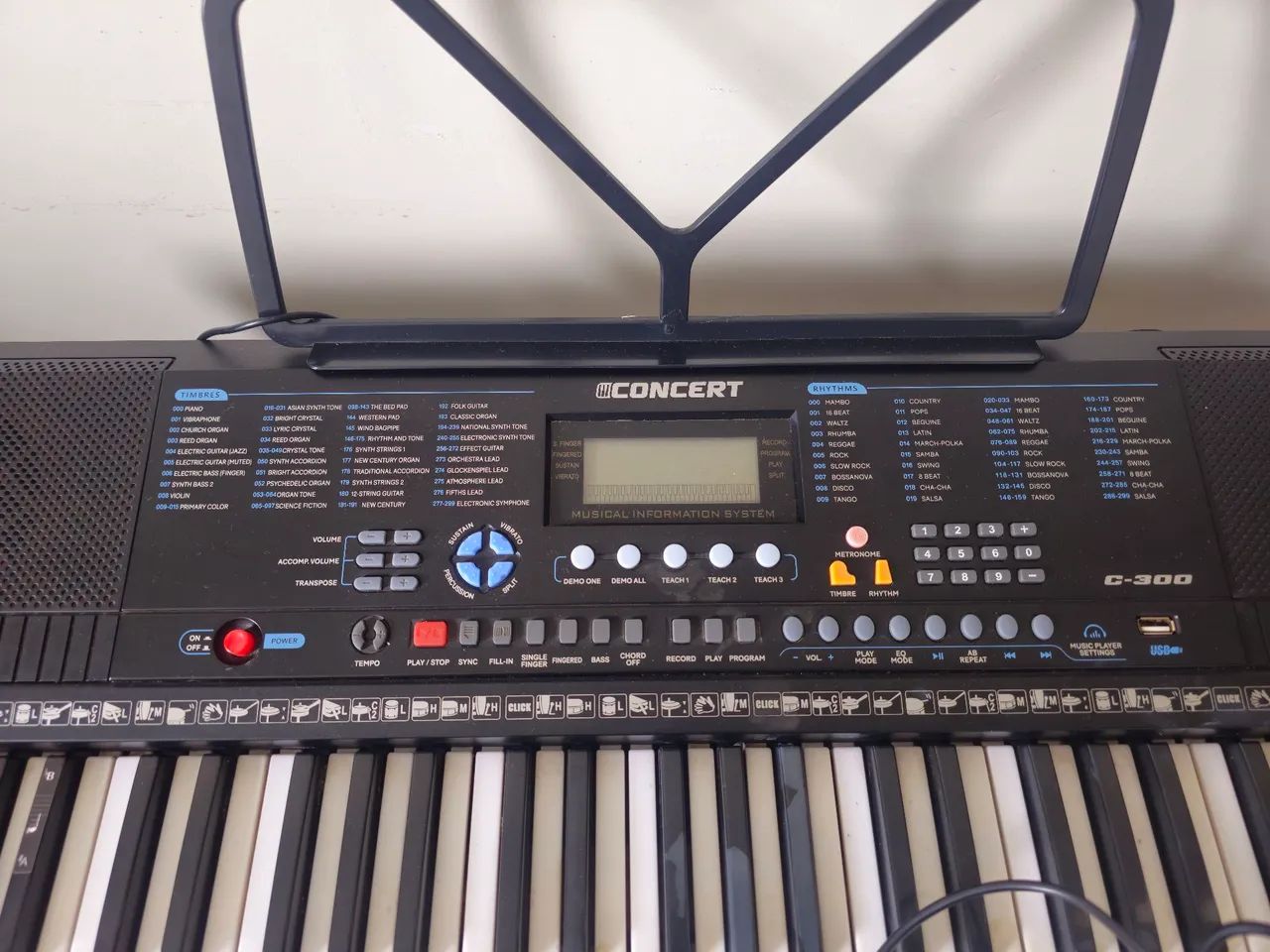 Teclado musical - Foto 4