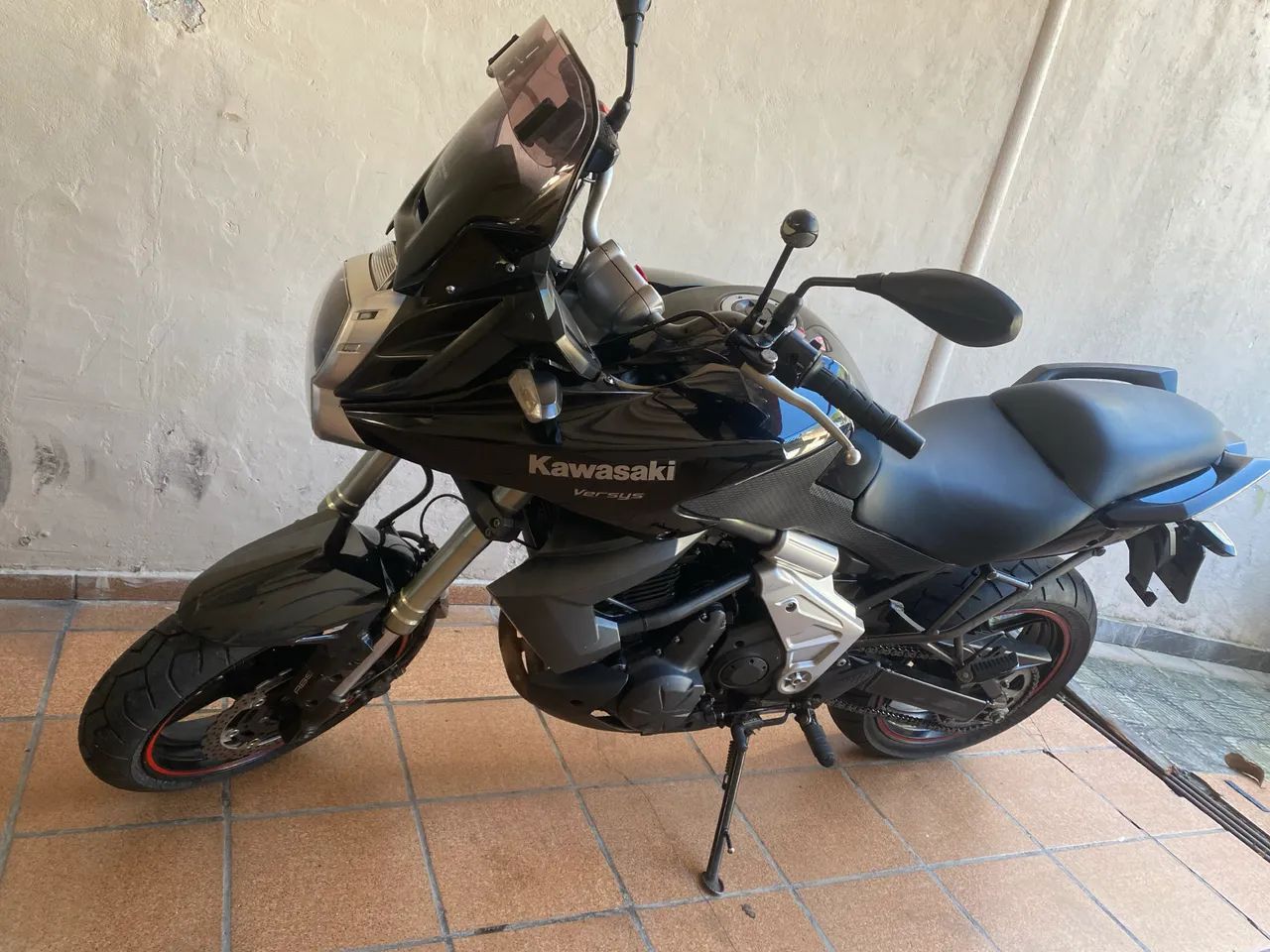 Verssys 2012 com 23 mil km zera 