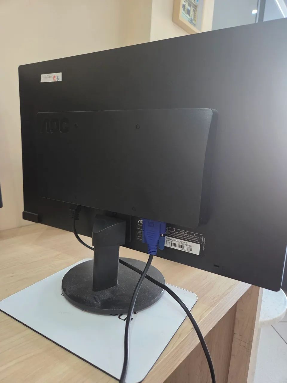 Monitor AOC 15 polegadas entrada VGA - Foto 4