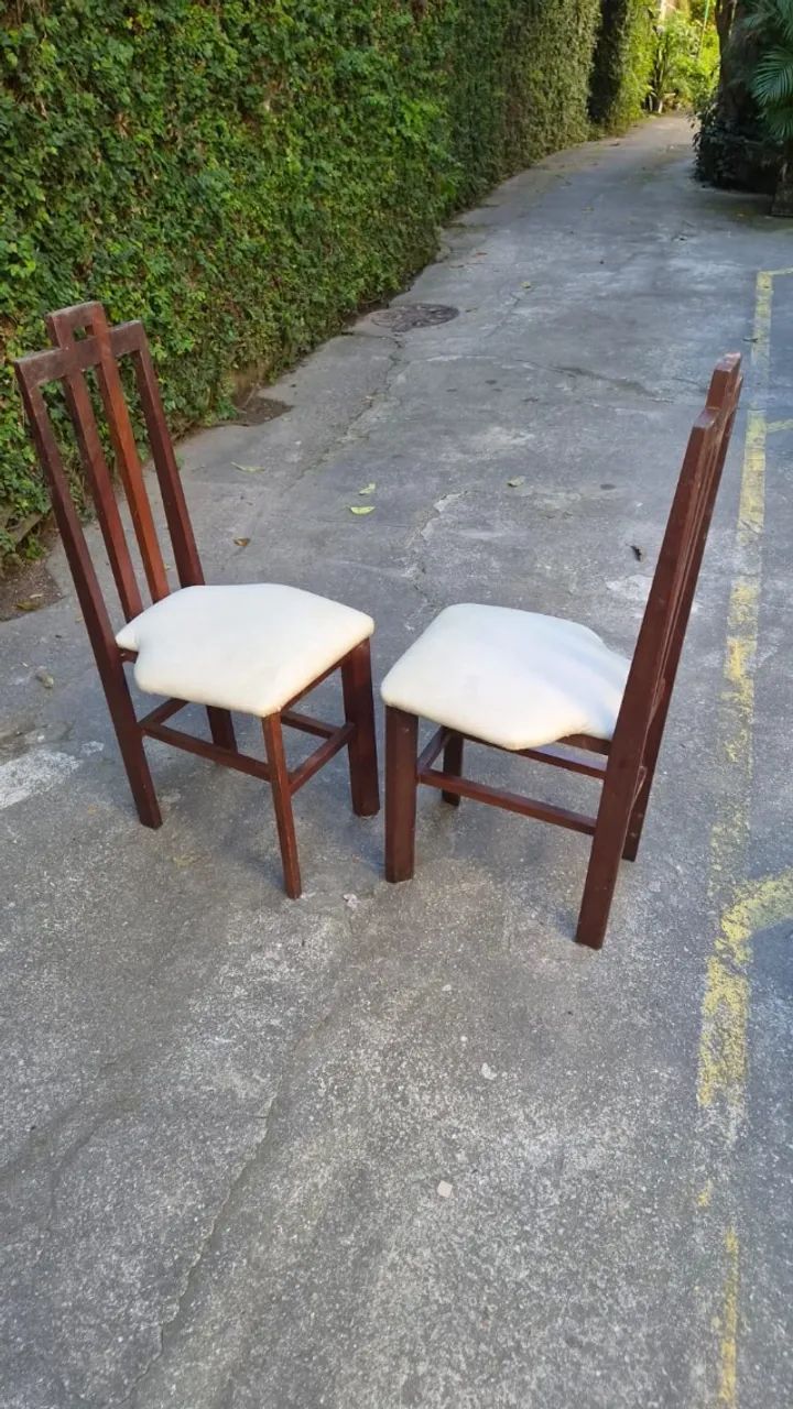 Duas cadeiras pra mesa de jantar  - Foto 2