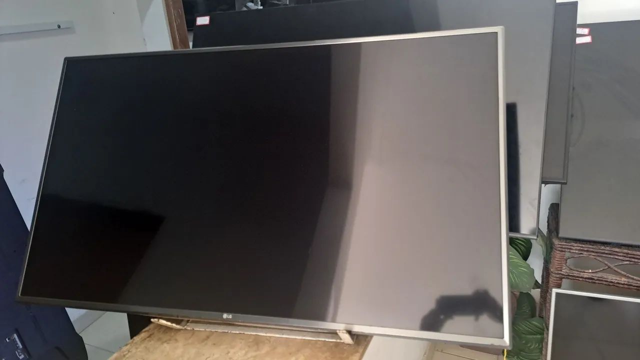 Vendo tvs em perfeito estado de conservação só pegar e usar zap * - Foto 5
