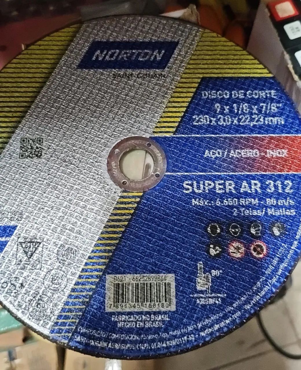 Materiais de tinta e serralharia  - Foto 5