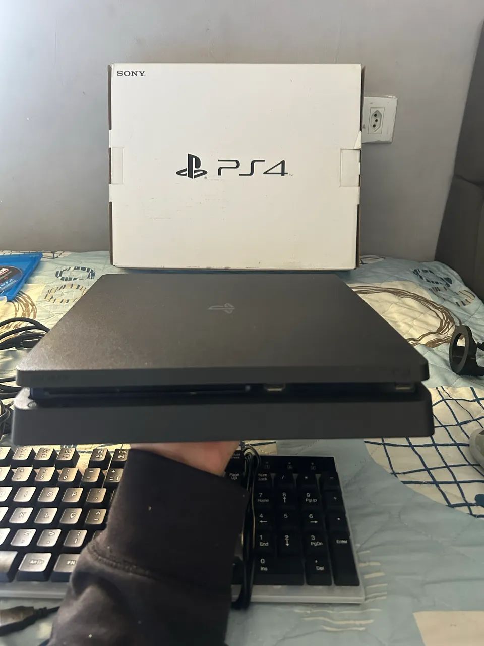 Ps4 slim 1tb - Foto 2