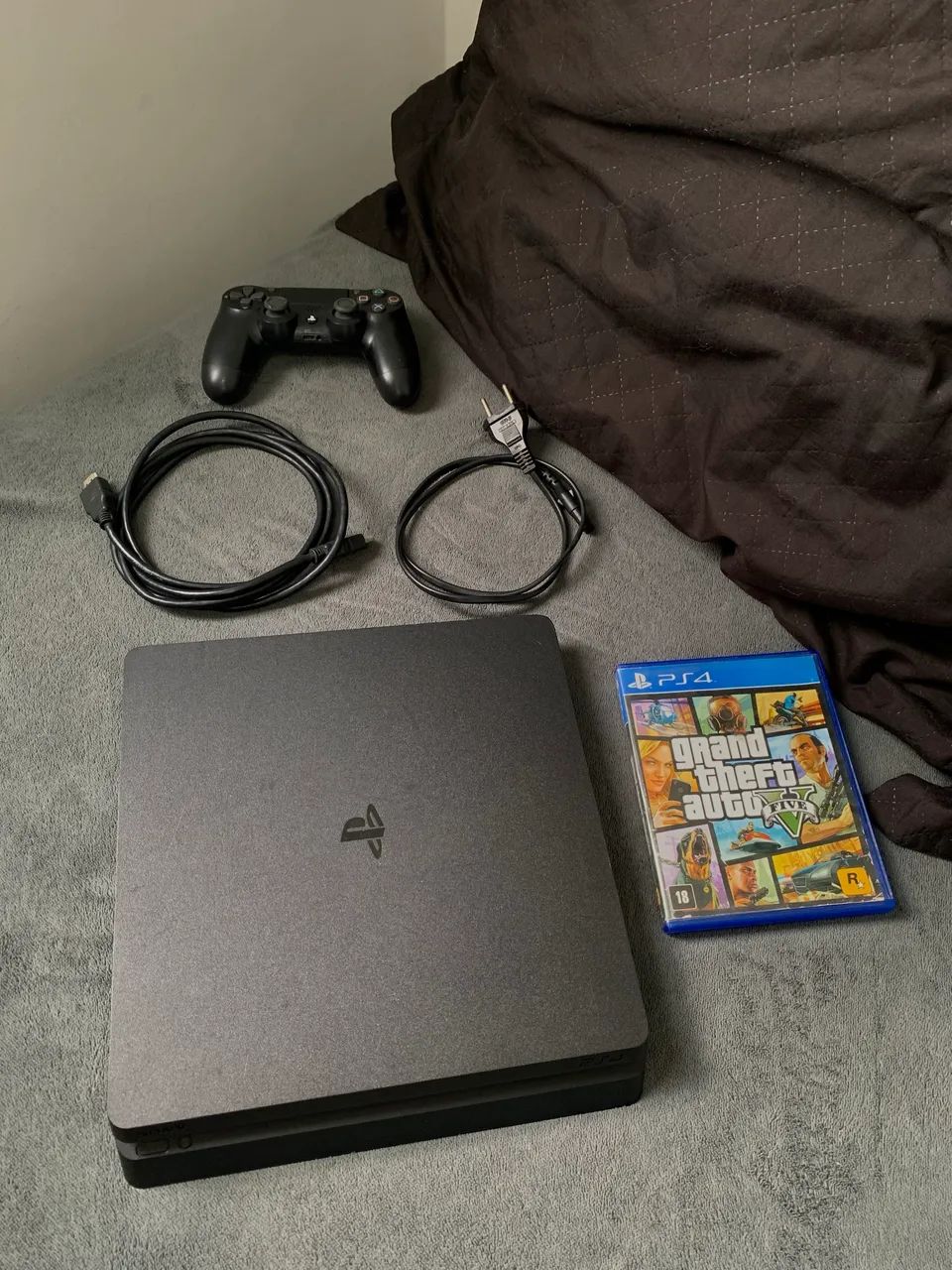 PLAYSTATION 4 SLIM COM 2 CONTROLES E GTA V - Foto 4