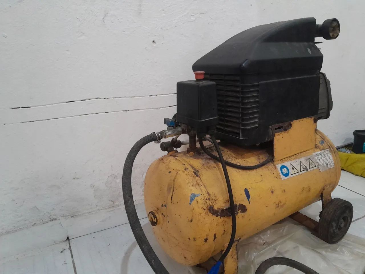Compressor de 25 litros - Foto 3