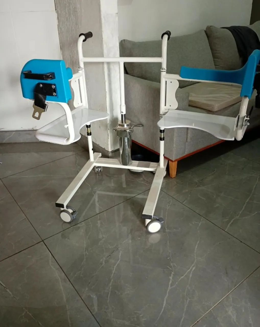 Cadeira de transferência  - Foto 3