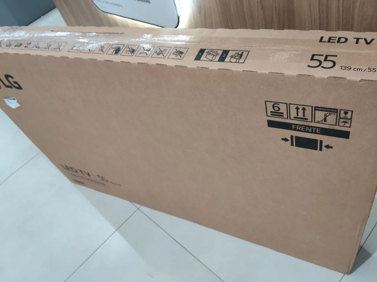 Tv LG smartv 55 polegadas zera na caixa - Foto 2