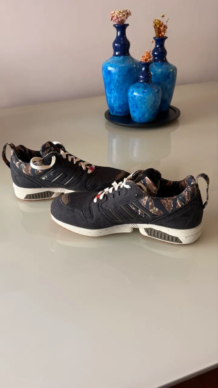 Tênis adidas Torsion ZX 8000 - Preto com Camuflado - Calçados