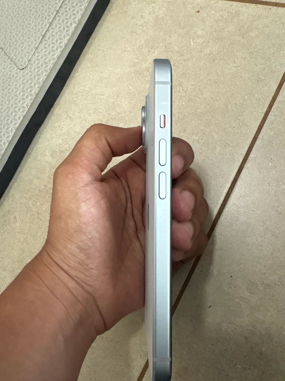 iPhone 15 128G - Foto 3