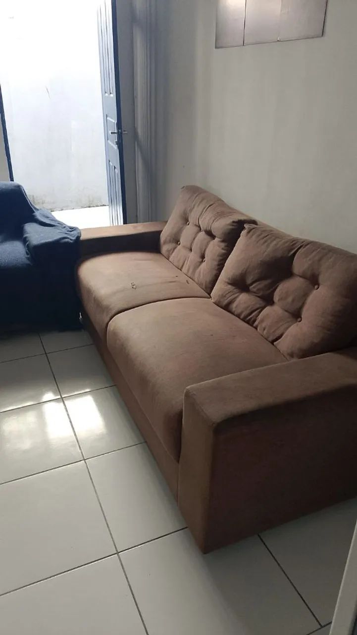 2 sofás - 1 grande e 1 médio  - Foto 2