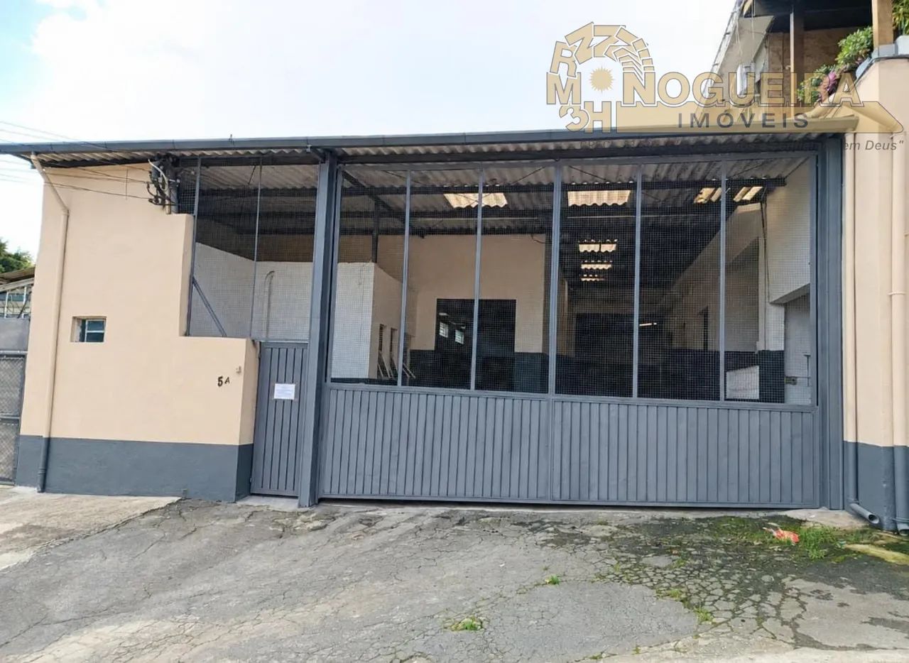 Galpão Comercial 600m² com Escritório e Estrutura Completa - Pronto para Uso