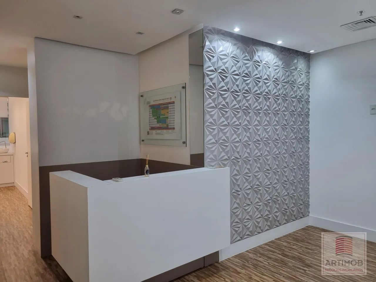 Sala para Locação em Vila Andrade, SP | 60m², 1 Banheiro - Foto 2