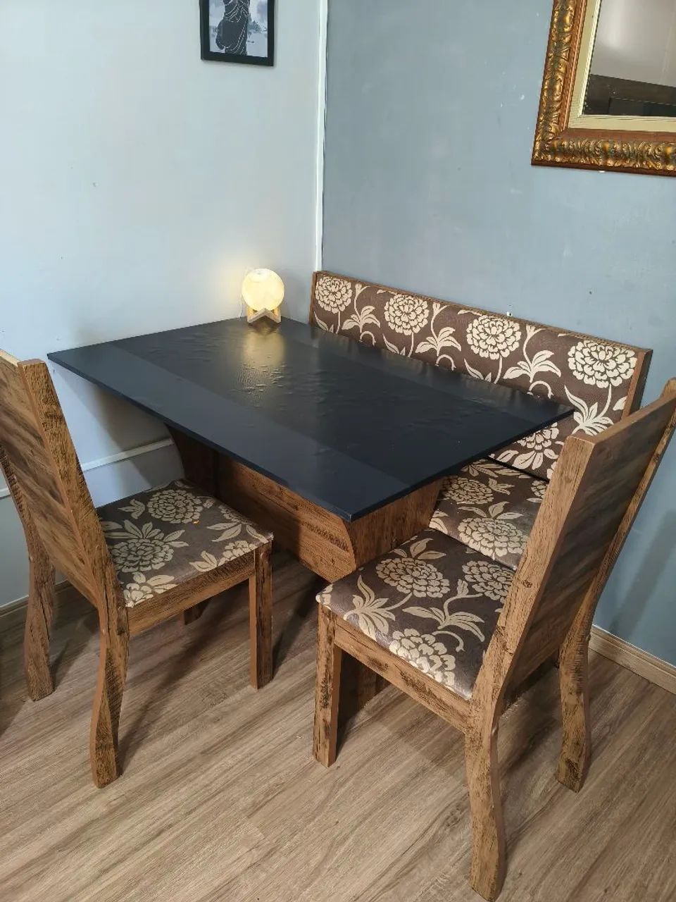 Móveis sala (sofá/ mesa+cadeiras) - Foto 4