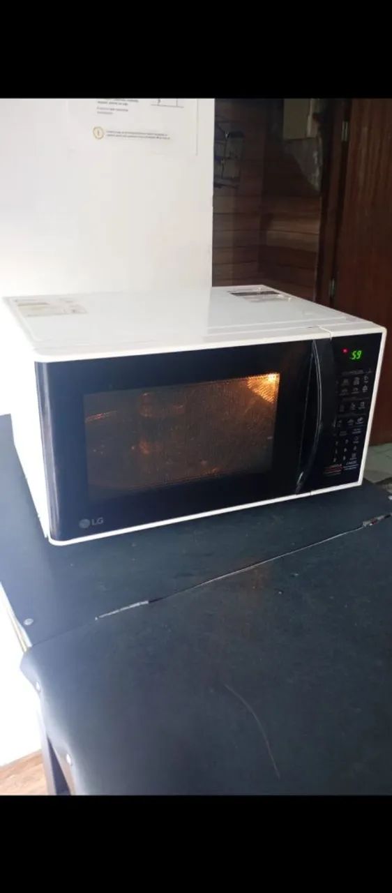 Máquina, celular, micro-ondas e carrinho de vendas - Foto 5