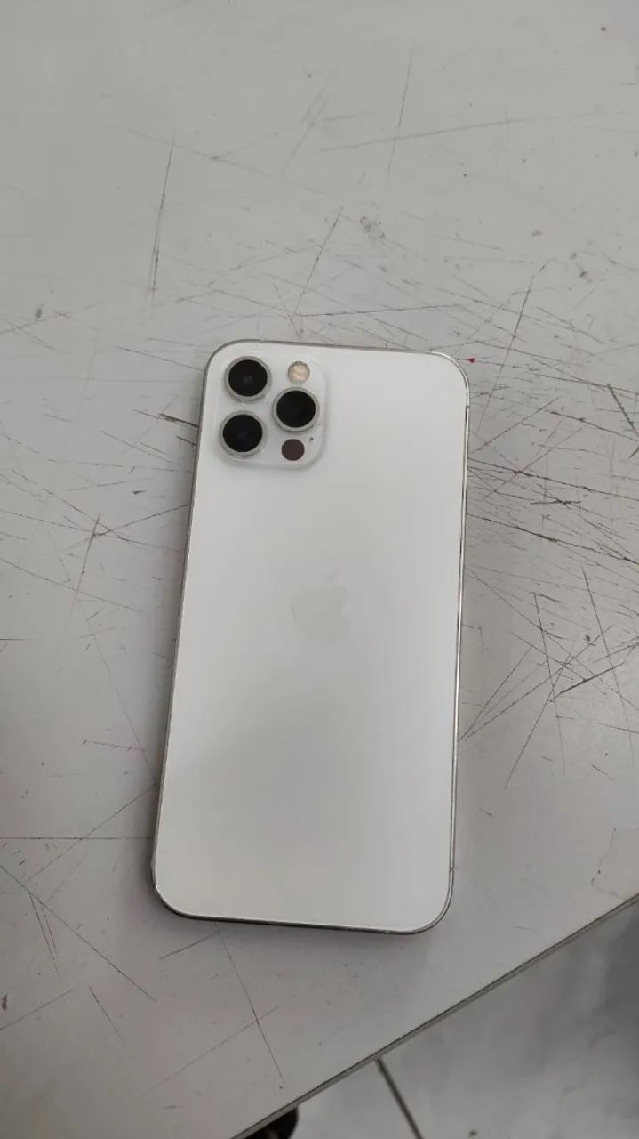 iPhone 12 Pro branco 256GB - Celulares e Smartphones - Guatupê