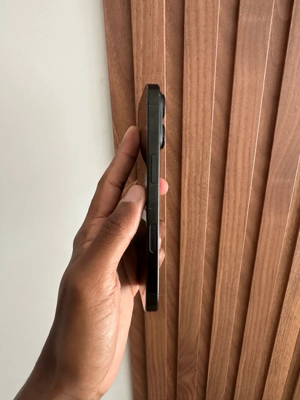 Iphone 16 pro 128g OPORTUNIDADE  - Foto 4