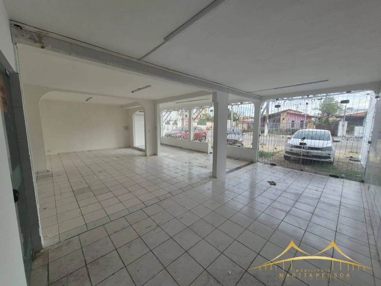 Casa Comercial em Ponta Negra com 457m², Na Av. Praia de Buzios - Foto 4