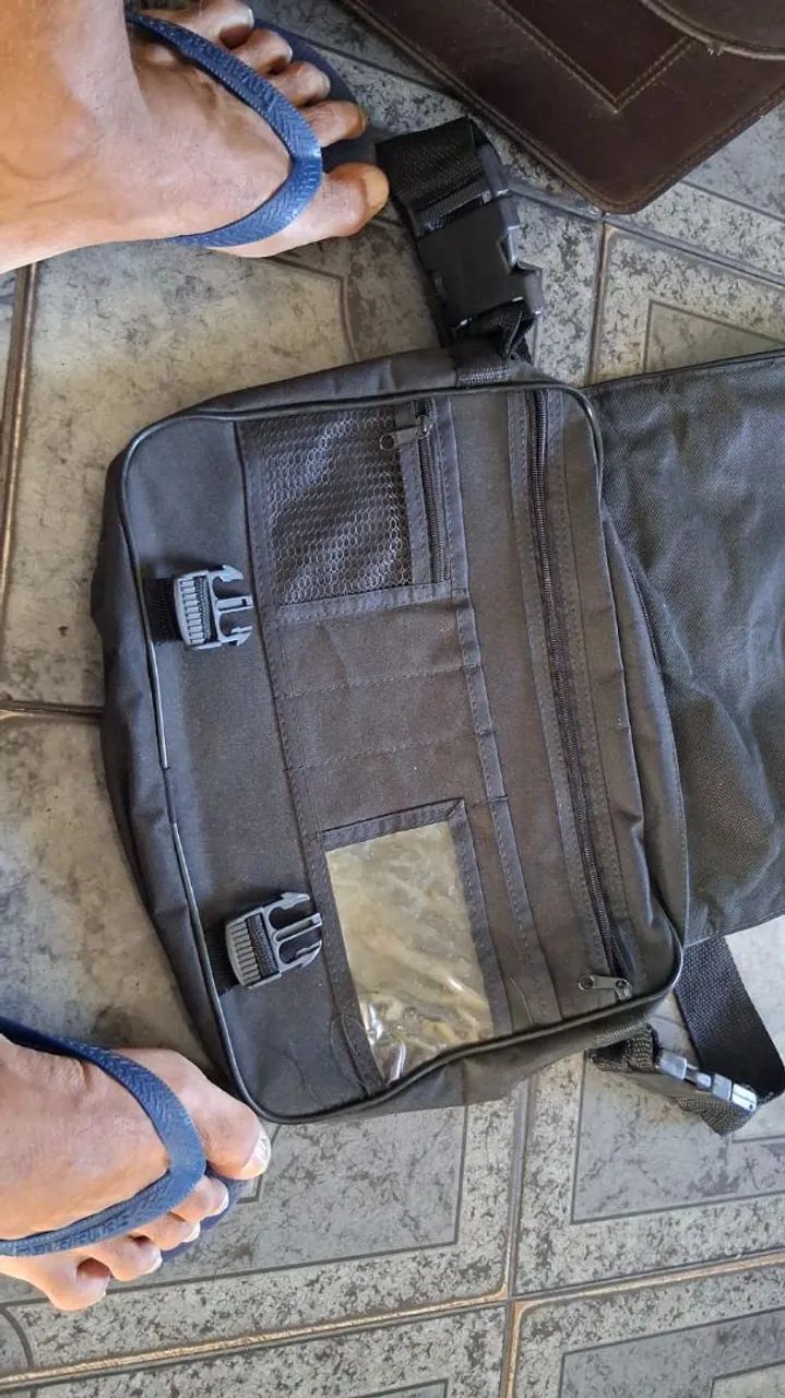 Vendo 3 Bolsas em perfeito estado.  - Foto 5