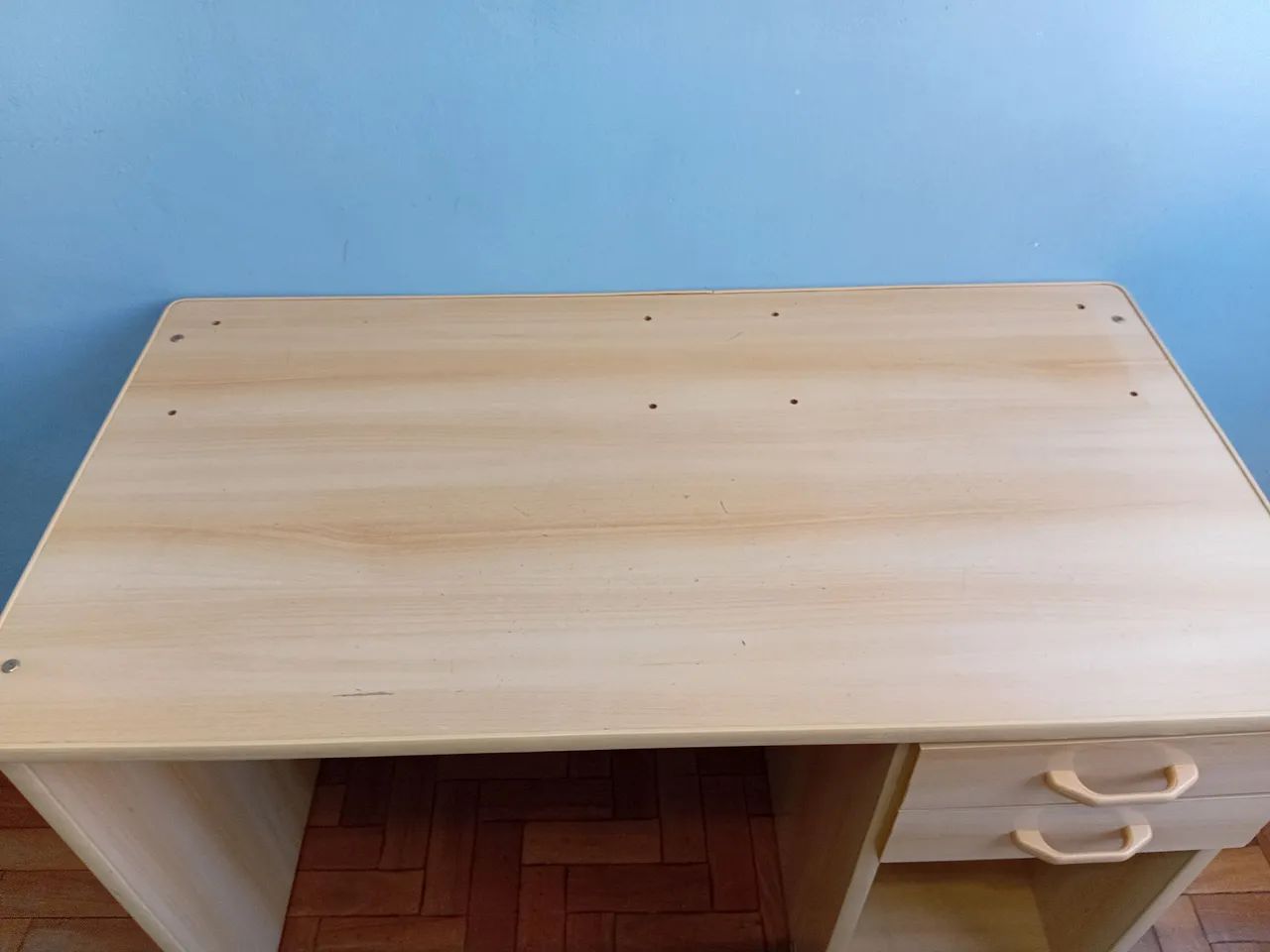 Mesa para escritório com duas gavetas - Foto 2