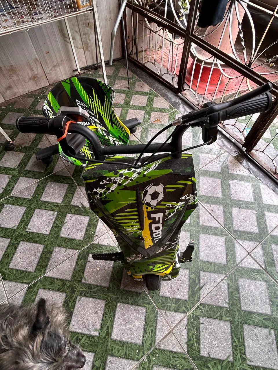 Patinete Elétrico com confecção bluetooth