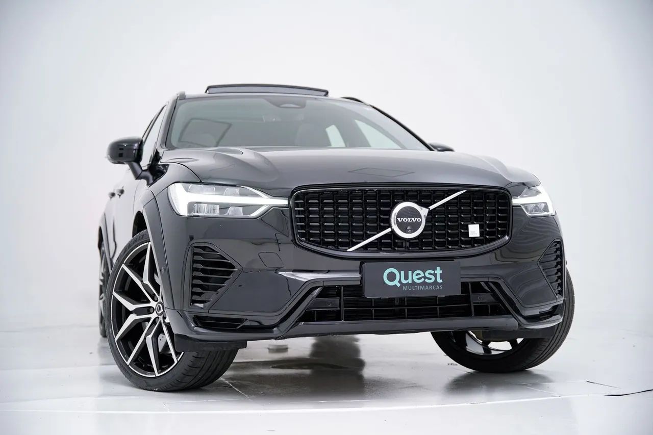Volvo XC 60 T-5 Momentum 2.0 254cv AWD 5P 2024