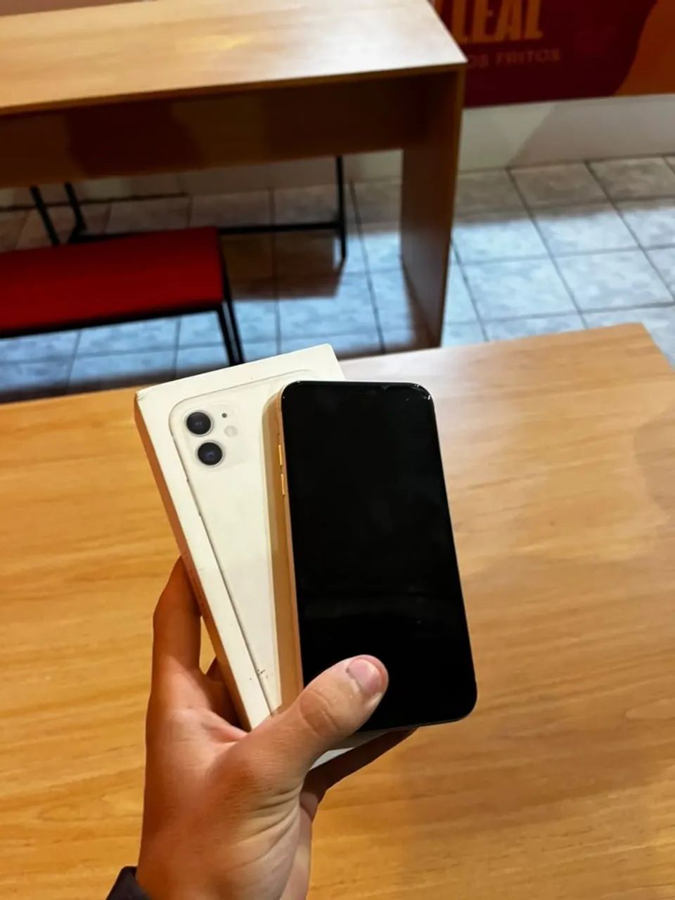 IPHONE 11 <br>True Tone ?<br>64GB ?<br>73% ? - Foto 2