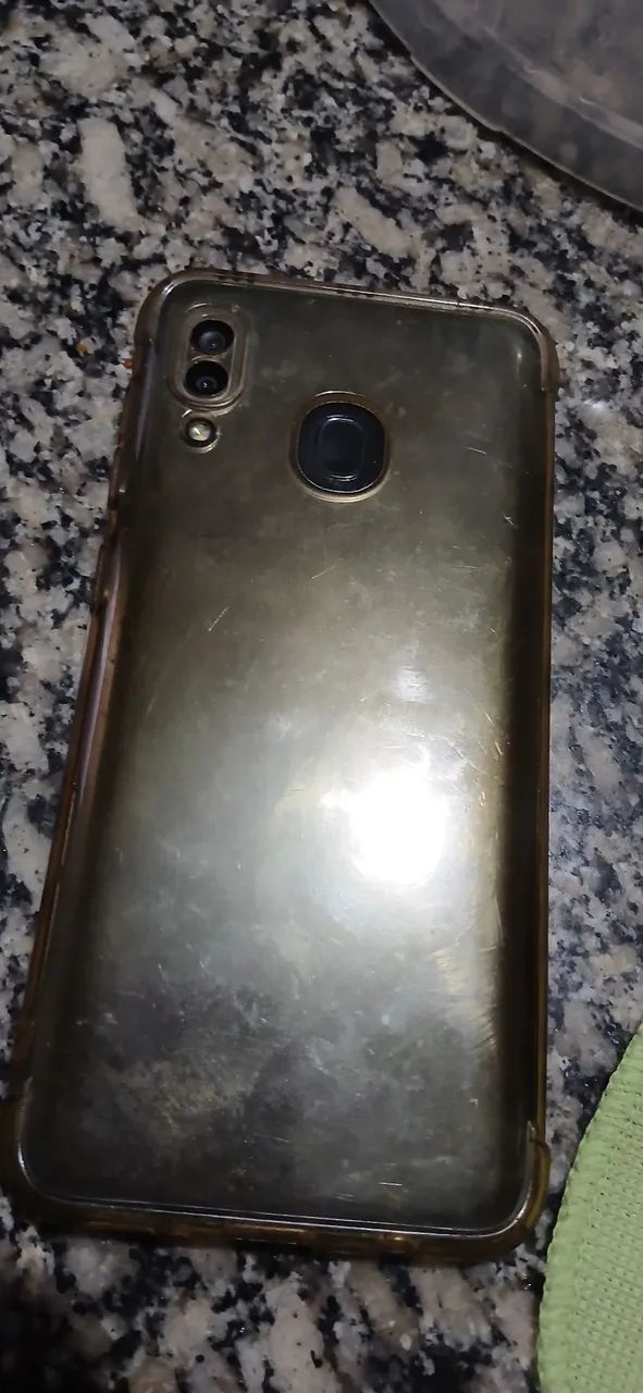 Celular A20 em ótimo estado  - Foto 2