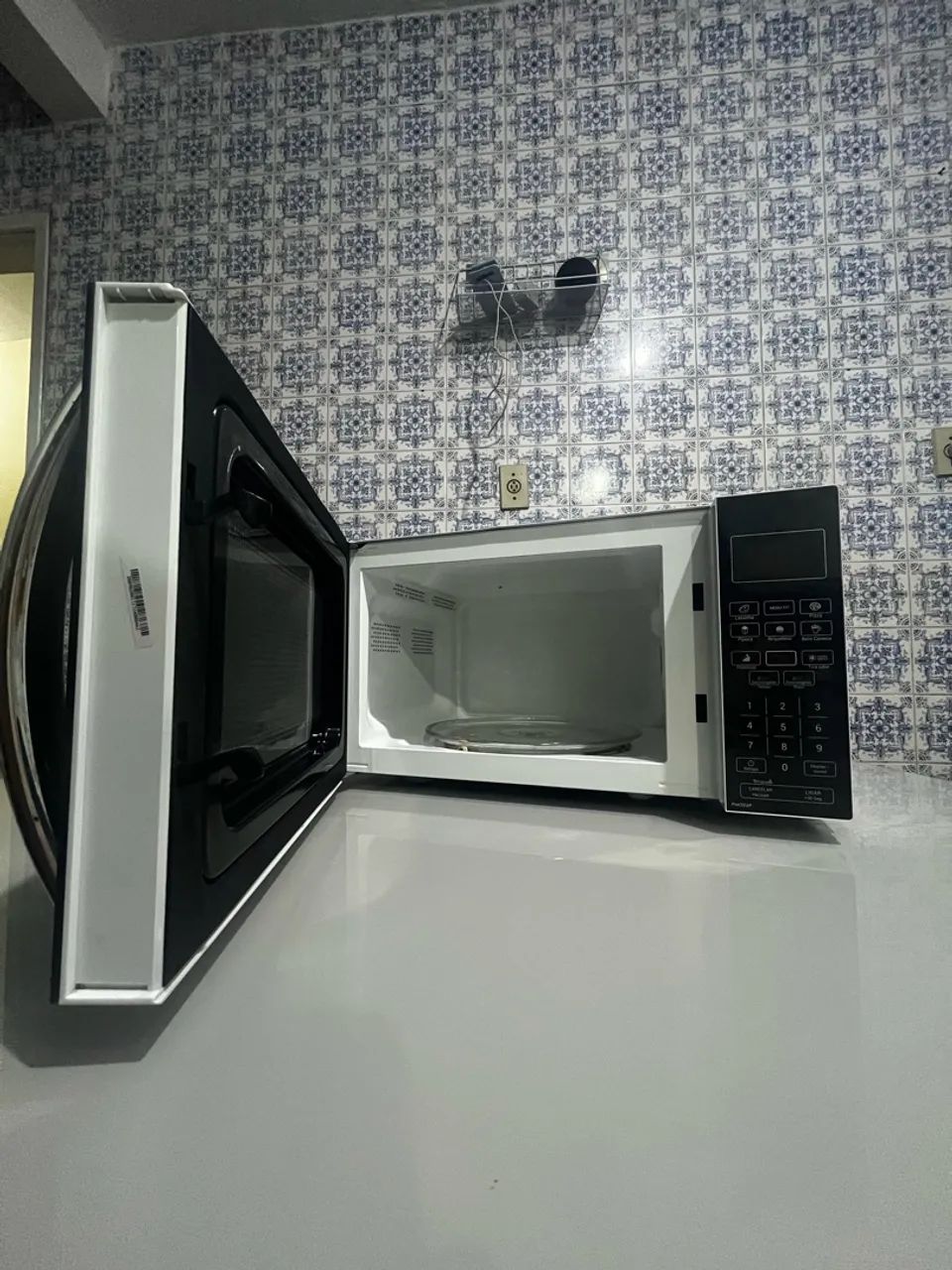 Microondas Espelhado Philco 28L - Foto 4
