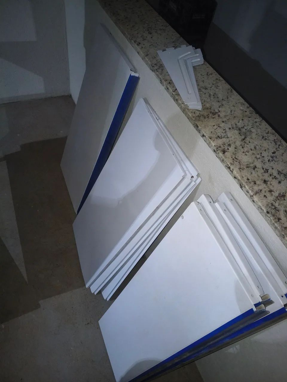 2 prateleiras para comércio  - Foto 2