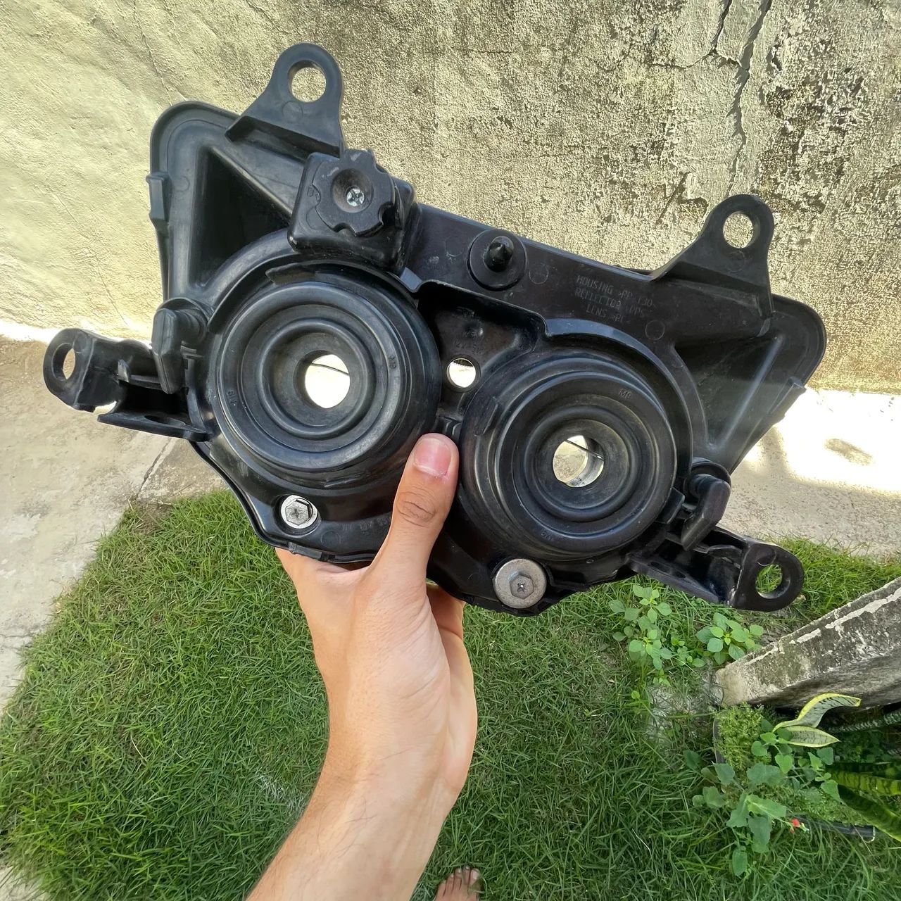 kuro ２点 Farol Kawasaki Ninja 250r - Peças para motos - Juparanã, Linhares