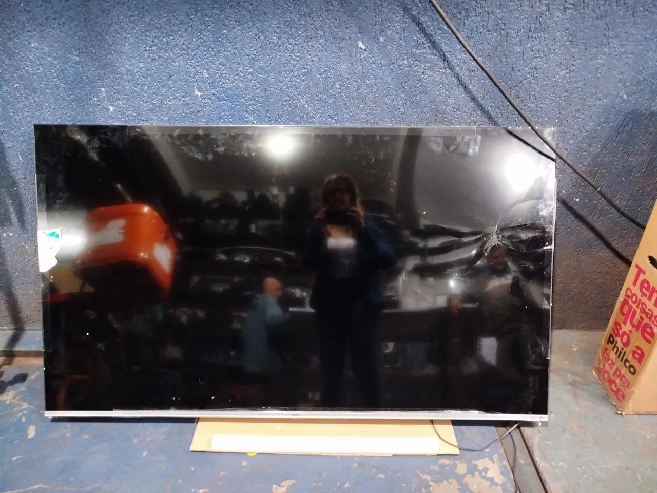Tv philco65 polegadas pra retirada de pecas - Foto 3